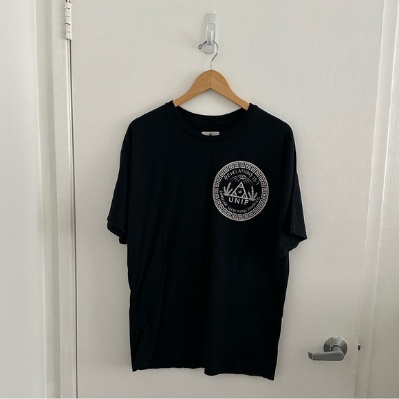 UNIF • TOP - Picture 2 of 5